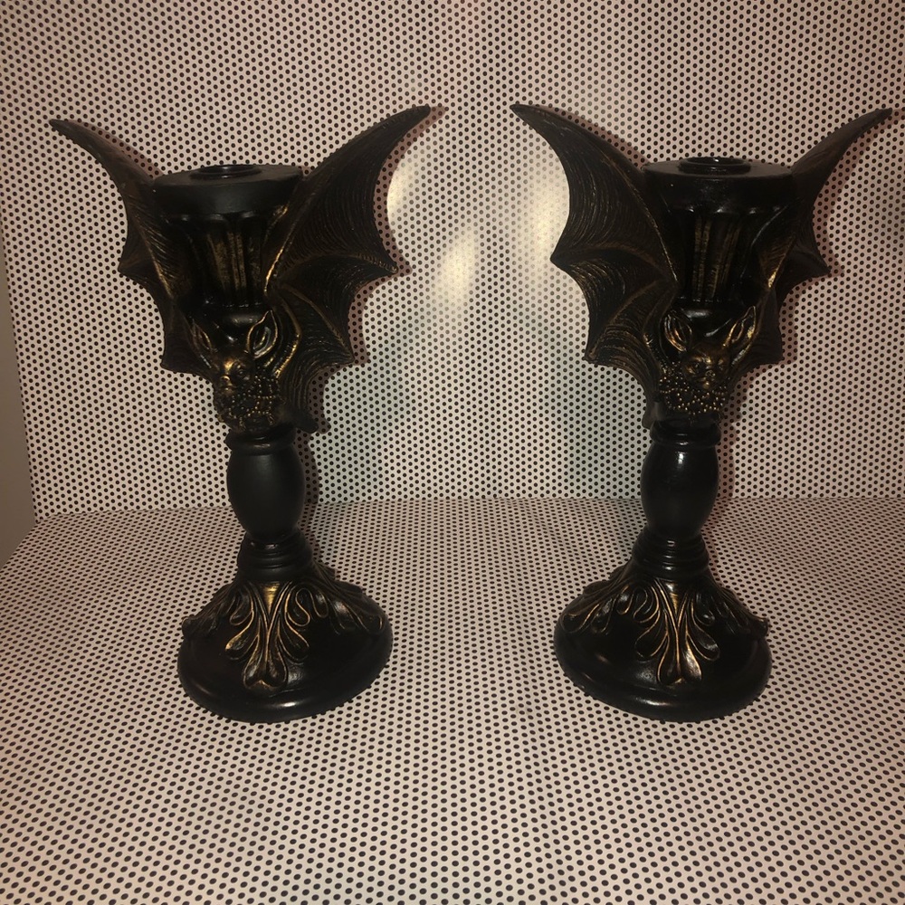 🖤 2 Gothic Bat Wing Candle Holders - Black and Gold